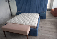 Кровать с мягкой панелью и тумбами - masterskay-mebely.ru - Екатеринбург