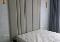 Кровать с мягкой стеновой панелью вариант 3 - masterskay-mebely.ru - Екатеринбург