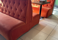 Диван для кафе с каретной стяжкой - masterskay-mebely.ru - Екатеринбург